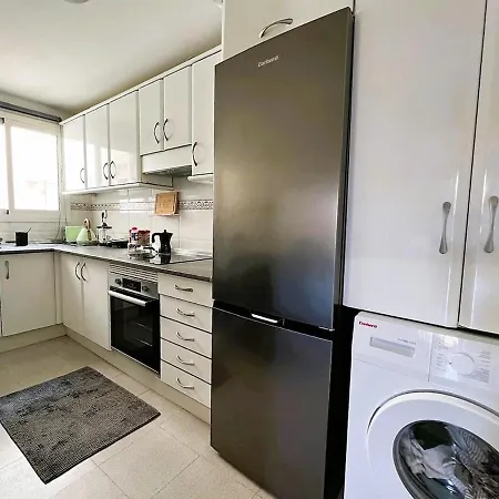 Relax With Ocean Views, Pool, And Garage Apartment
