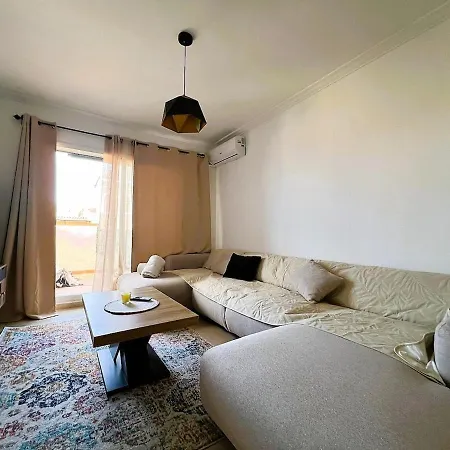 Relax With Ocean Views, Pool, And Garage Apartment