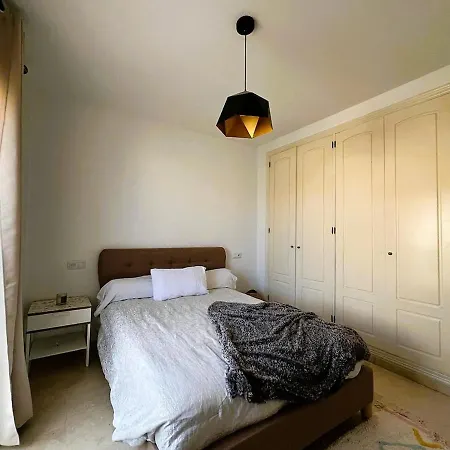 Relax With Ocean Views, Pool, And Garage Apartment Malaga