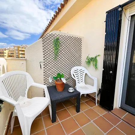 Apartment Relax With Ocean Views, Pool, And Garage *